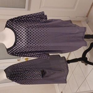 4/$60 New Gray & Black Polka Dot Tee - Size 5XL